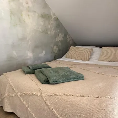 Lodge Mave Park *